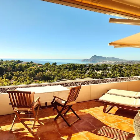 With Panoramic Views Of Bay * Altea